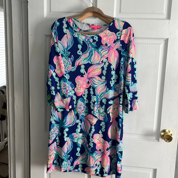 Lilly Pulitzer Dresses & Skirts - Gorgeous Lilly dress! M EUC